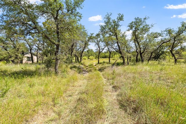 3817 Hart Hollow DR, Spicewood, TX 78669
