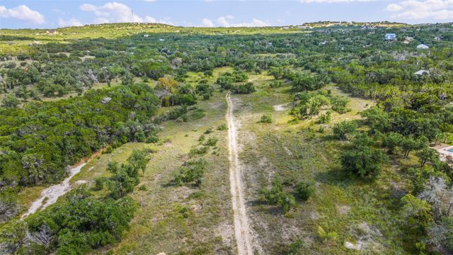 3817 Hart Hollow DR, Spicewood, TX 78669