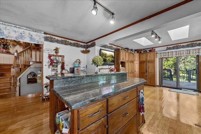 479 Mary Street S, Maplewood, MN 55119