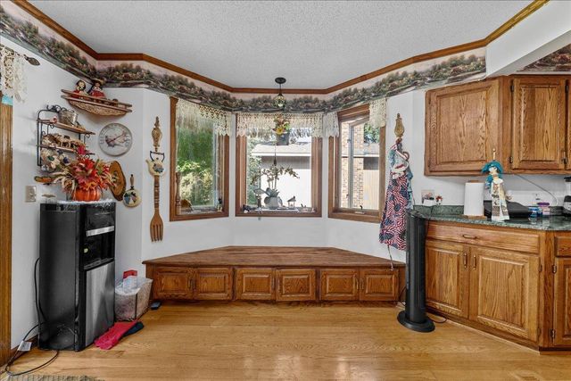 479 Mary Street S, Maplewood, MN 55119