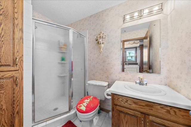 479 Mary Street S, Maplewood, MN 55119