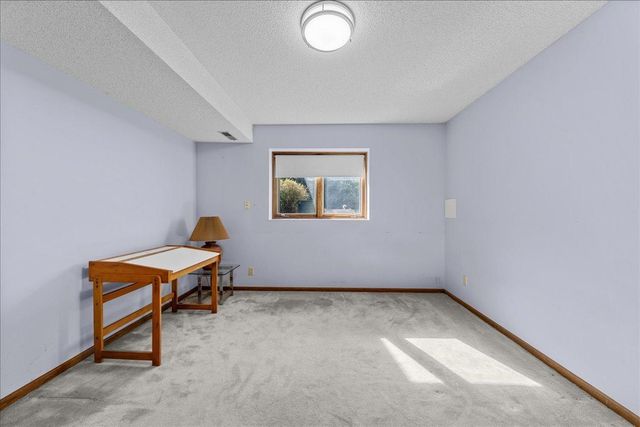 479 Mary Street S, Maplewood, MN 55119