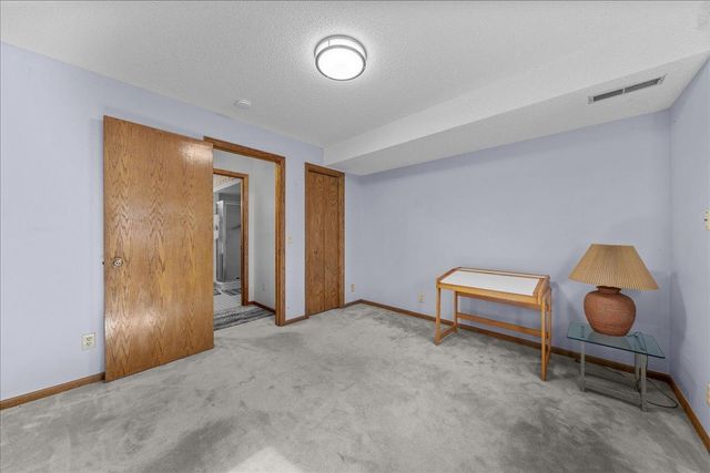 479 Mary Street S, Maplewood, MN 55119