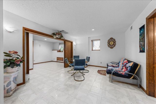 479 Mary Street S, Maplewood, MN 55119