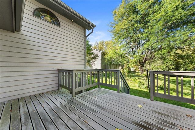 479 Mary Street S, Maplewood, MN 55119