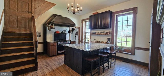296 PIEDMONT LN, Charles Town, WV 25414