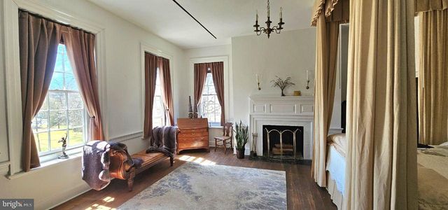 296 PIEDMONT LN, Charles Town, WV 25414
