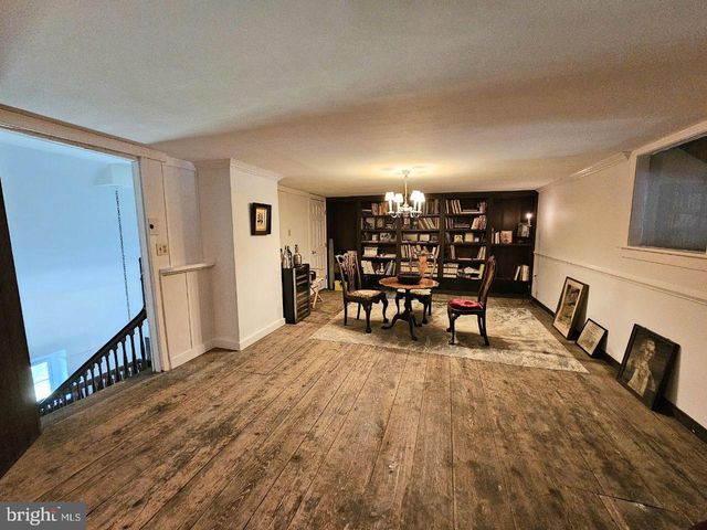 296 PIEDMONT LN, Charles Town, WV 25414