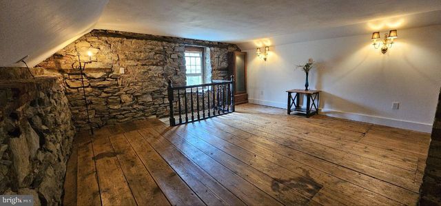 296 PIEDMONT LN, Charles Town, WV 25414