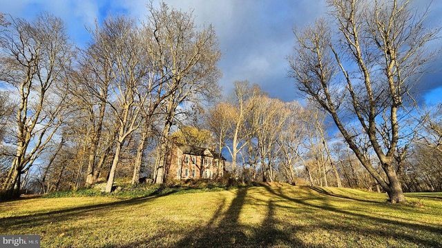 296 PIEDMONT LN, Charles Town, WV 25414