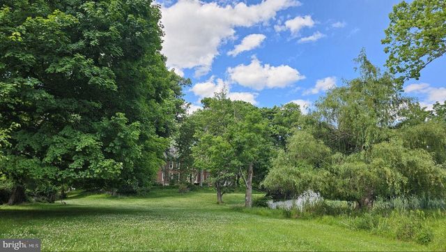296 PIEDMONT LN, Charles Town, WV 25414