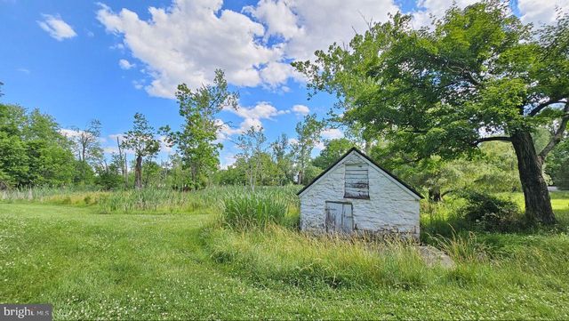 296 PIEDMONT LN, Charles Town, WV 25414