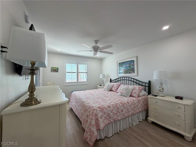 2230 Camino Del Mar DR 1D2, Sanibel, FL 33957