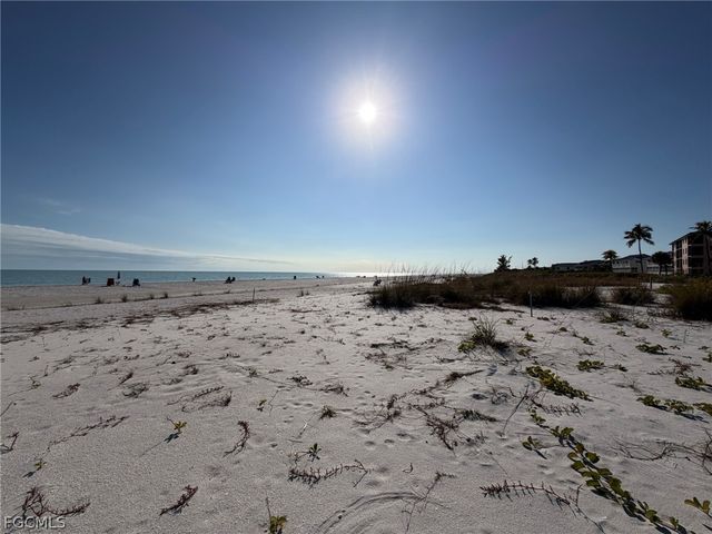 2230 Camino Del Mar DR 1D2, Sanibel, FL 33957