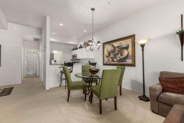 8270 N Hayden Road 2043, Scottsdale, AZ 85258