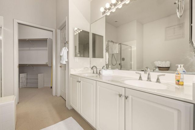 8270 N Hayden Road 2043, Scottsdale, AZ 85258