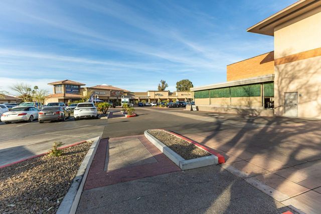 8270 N Hayden Road 2043, Scottsdale, AZ 85258