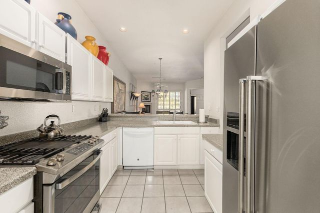 8270 N Hayden Road 2043, Scottsdale, AZ 85258