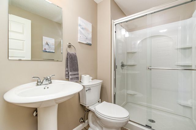 681 Radnor Lane, Walton, KY 41094