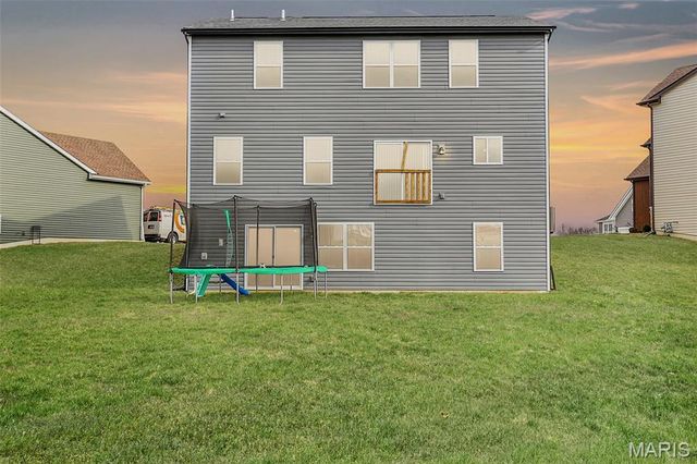 809 Londonbury Court, Wentzville, MO 63385