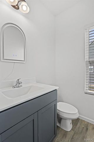 809 Londonbury Court, Wentzville, MO 63385