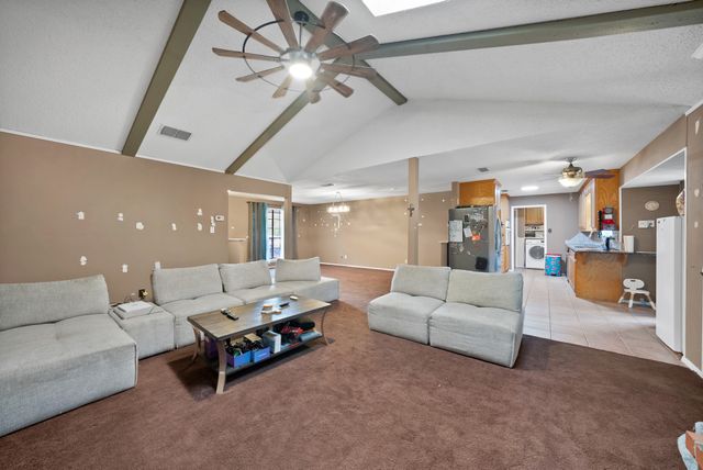 6305 Arthur Drive, Edgecliff Village, TX 76134