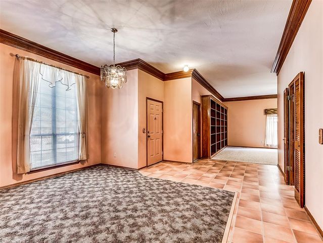 513 Greenfield Drive, Yukon, OK 73099