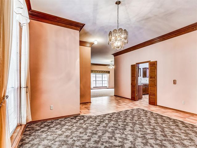 513 Greenfield Drive, Yukon, OK 73099