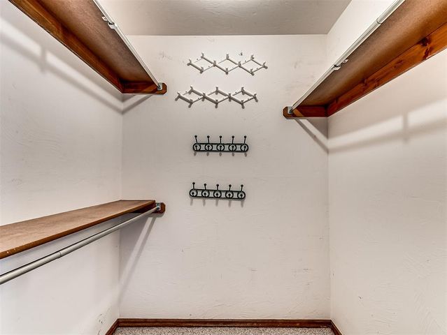 513 Greenfield Drive, Yukon, OK 73099