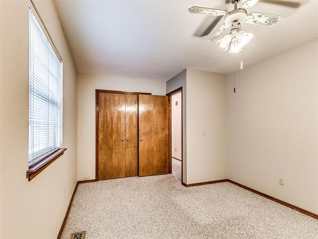 513 Greenfield Drive, Yukon, OK 73099