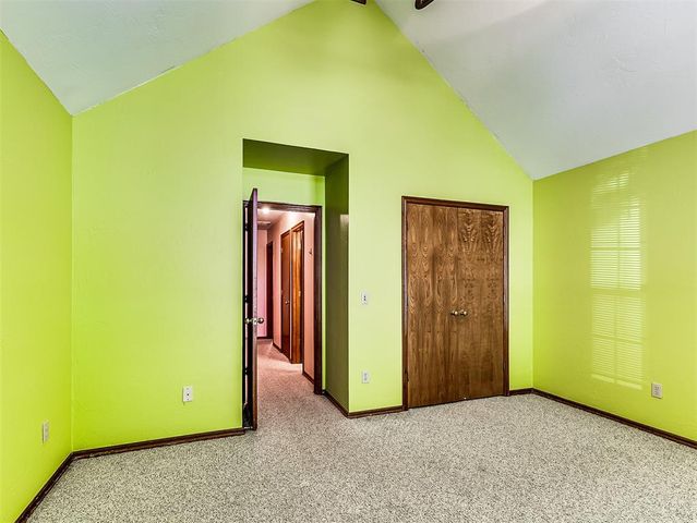 513 Greenfield Drive, Yukon, OK 73099