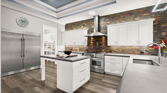 19 S WATERVIEW DRIVE, Palm Coast, FL 32137