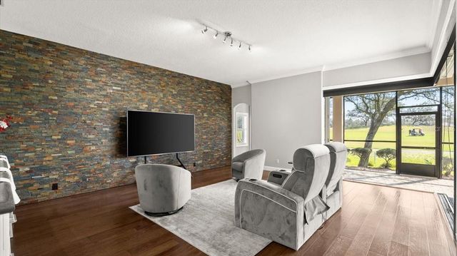 19 S WATERVIEW DRIVE, Palm Coast, FL 32137