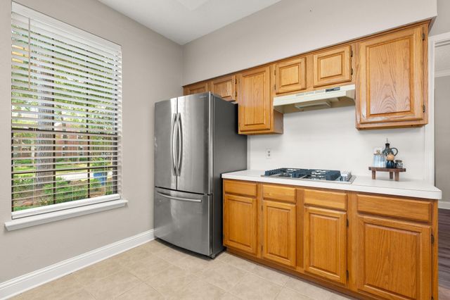 34 Plum Blossom Place, The Woodlands, TX 77381