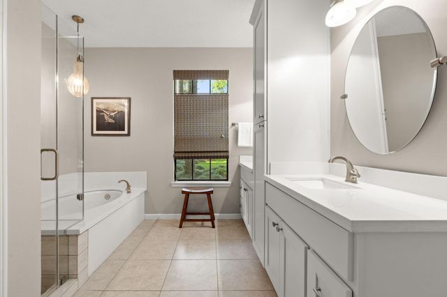 34 Plum Blossom Place, The Woodlands, TX 77381