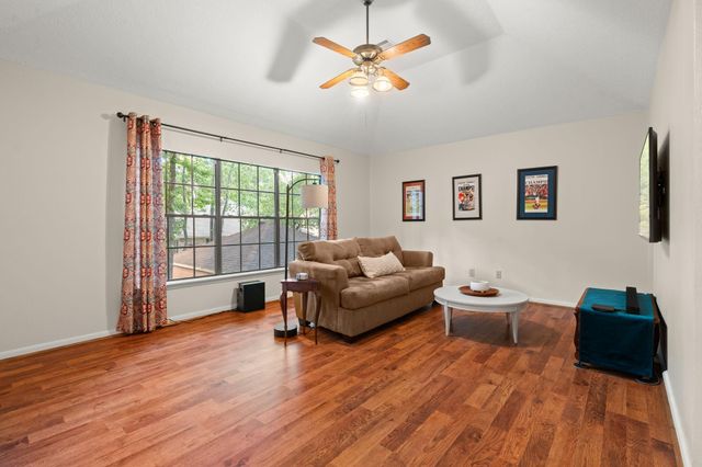 34 Plum Blossom Place, The Woodlands, TX 77381