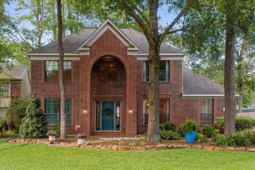34 Plum Blossom Place, The Woodlands, TX 77381