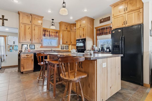 7005 County Road 82 SE, Alexandria, MN 56308