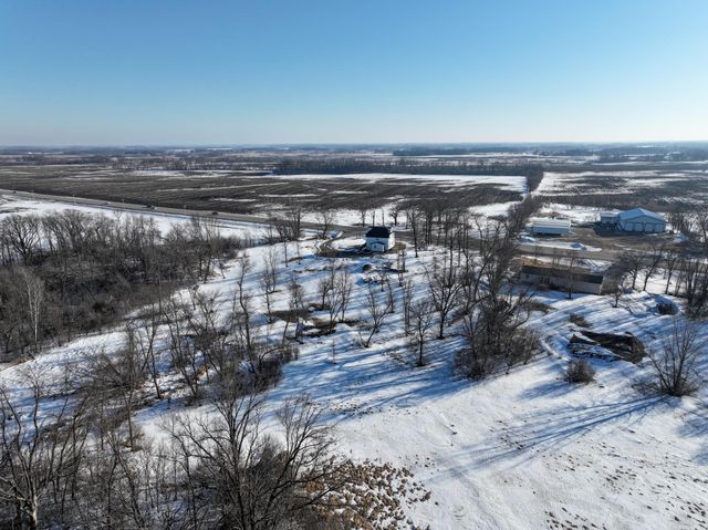 7005 County Road 82 SE, Alexandria, MN 56308