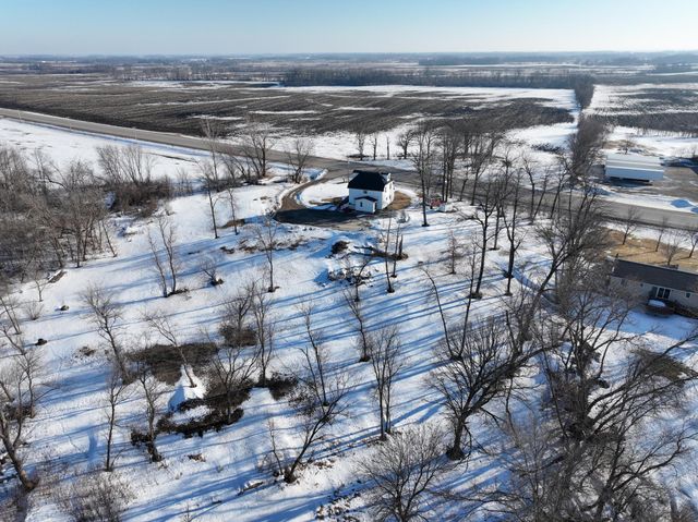 7005 County Road 82 SE, Alexandria, MN 56308