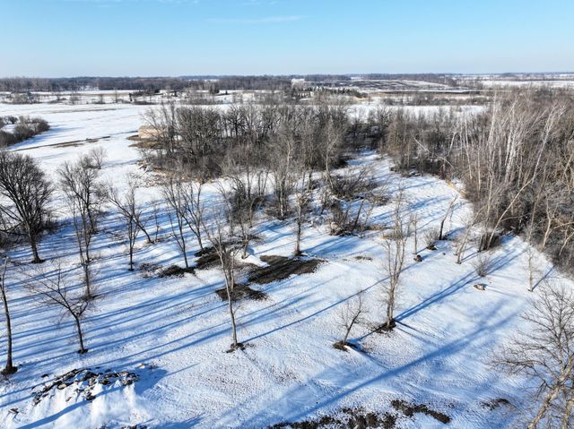 7005 County Road 82 SE, Alexandria, MN 56308