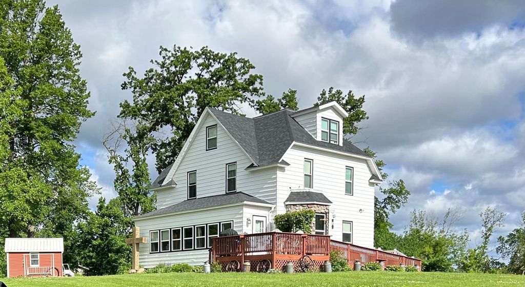 7005 County Road 82 SE, Alexandria, MN 56308