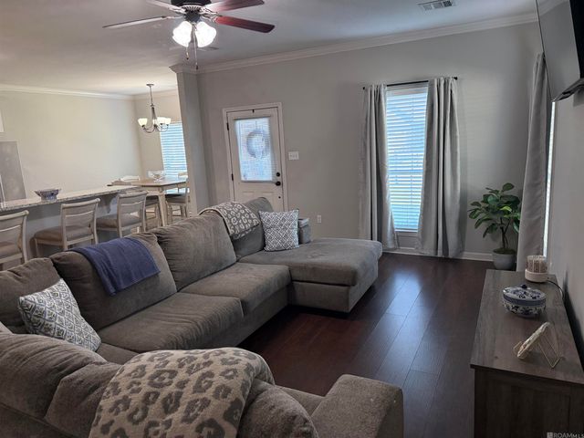 4819 Aubrey Ann Dr, Addis, LA 70710