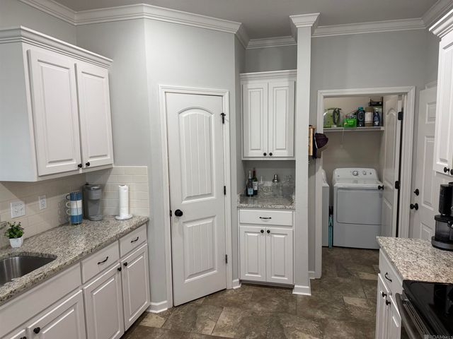 4819 Aubrey Ann Dr, Addis, LA 70710