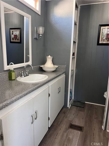 4000 Pierce 44, Riverside, CA 92505