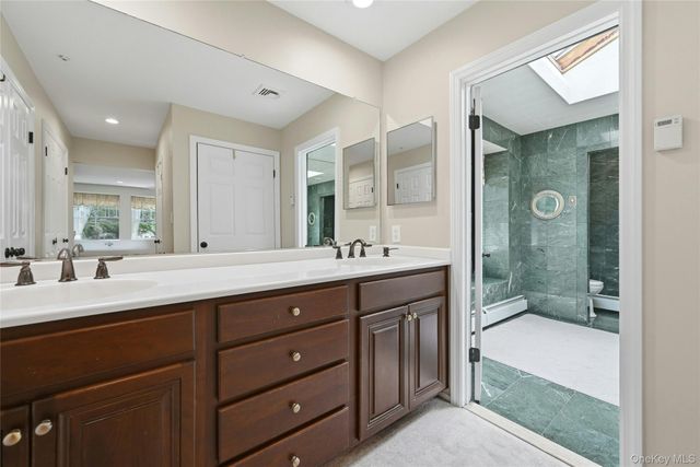 20 Longacre Drive, Huntington, NY 11743