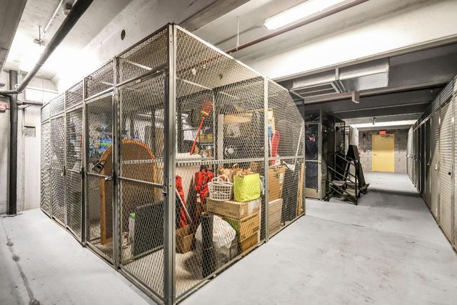 2650 Lake Shore Drive 1006, Riviera Beach, FL 33404