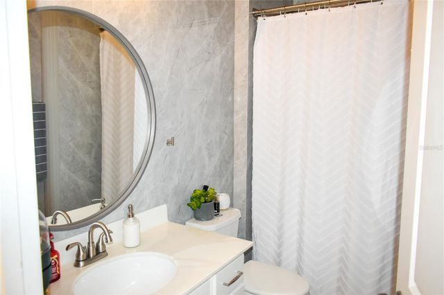 180 LAKE SMART CIRCLE, Winter Haven, FL 33881