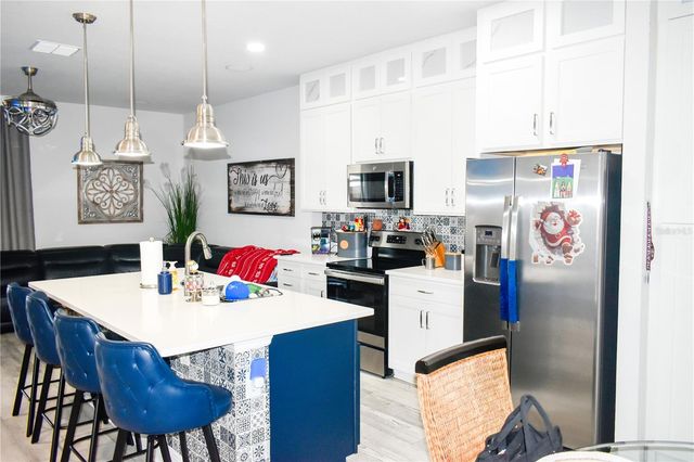 180 LAKE SMART CIRCLE, Winter Haven, FL 33881