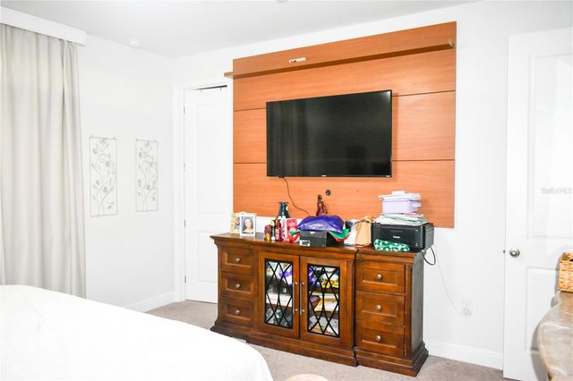 180 LAKE SMART CIRCLE, Winter Haven, FL 33881